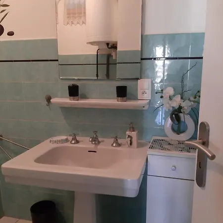 Studio In The Heart Of Les Pins With Magnificent Sea View Terrace Juan-les-Pins
